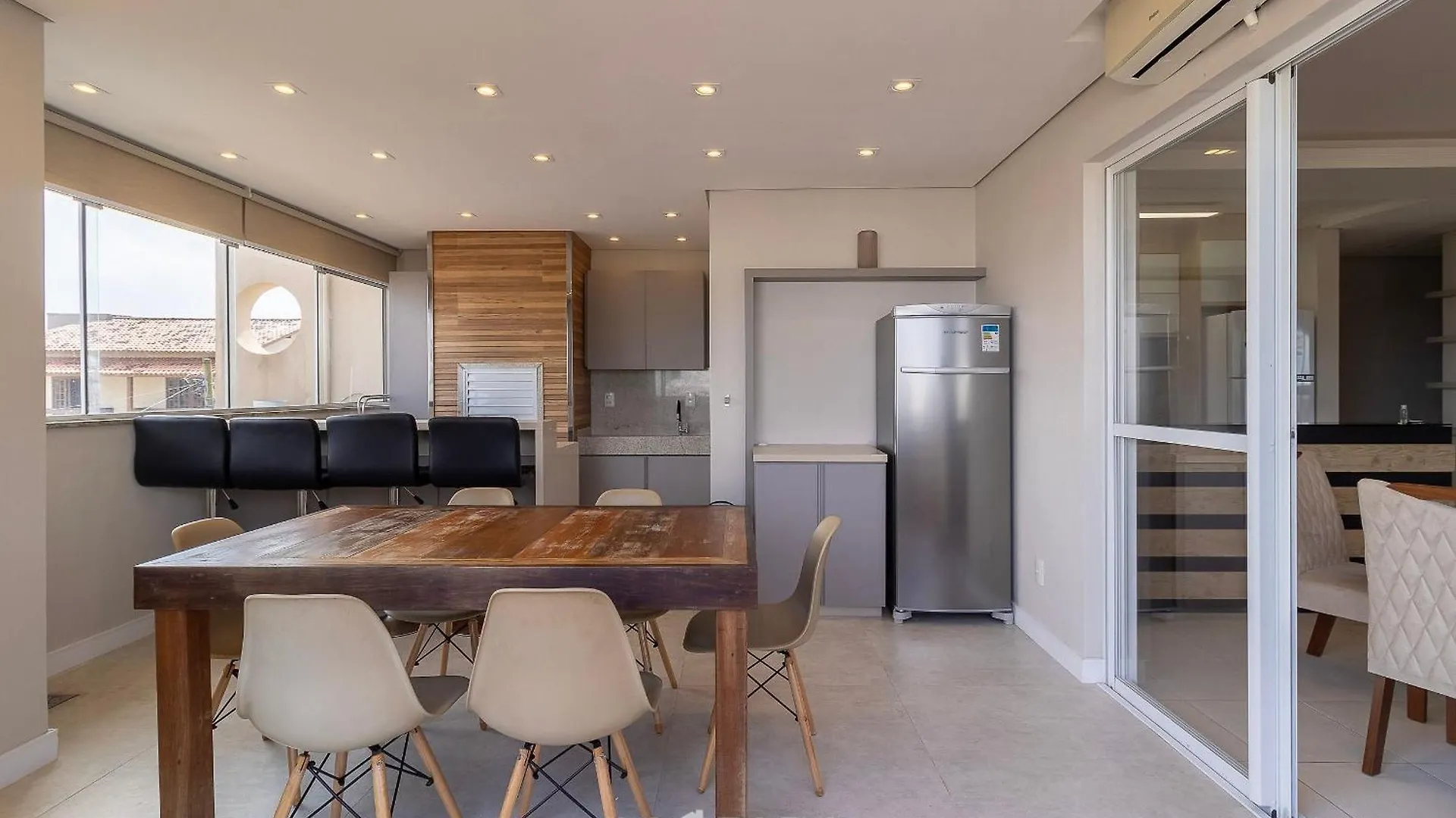 Apartamentos Com Piscina Em Floripa - Cac Florianópolis 0*,