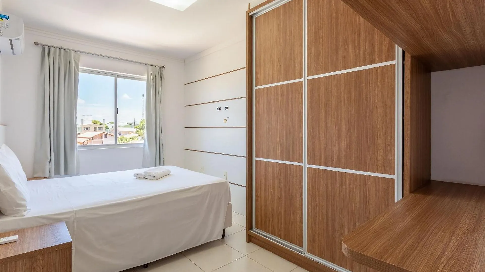 Apartamentos Com Piscina Em Floripa - Cac Florianopolis Apartment