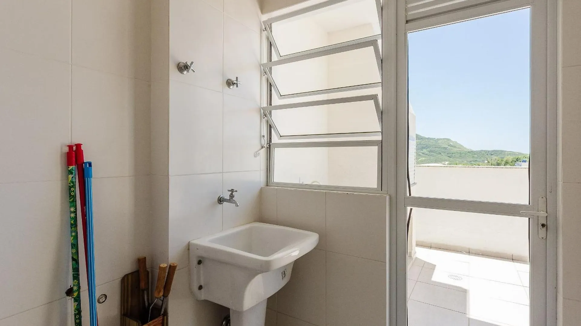 Apartamentos Com Piscina Em Floripa - Cac Florianopolis Apartment